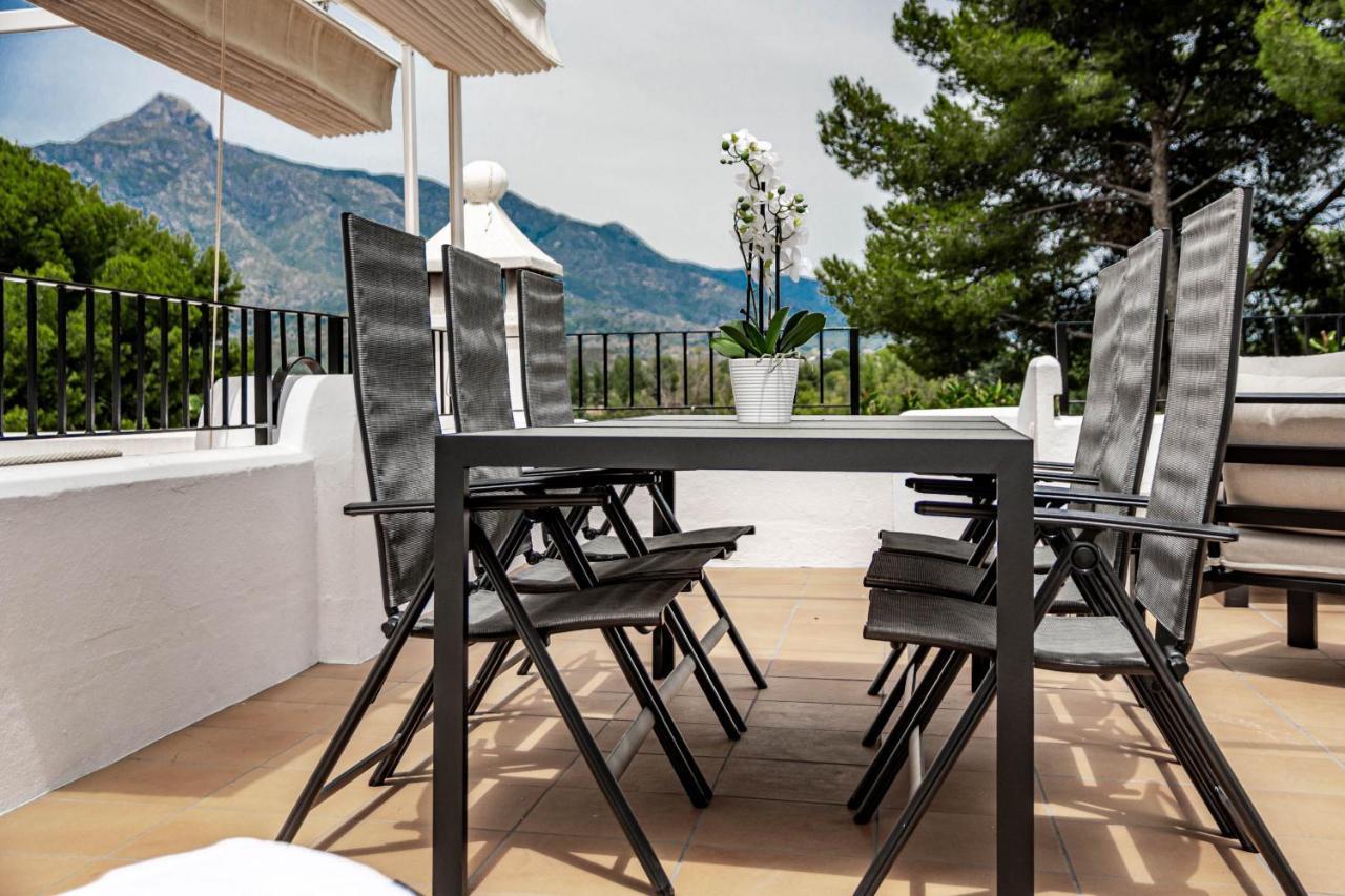 Charming And Modern 3-bedroom Duplex In Aloha Pueblo With Mountain Views